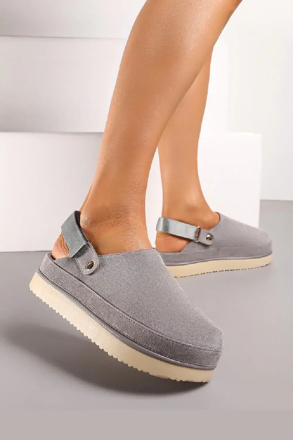 Women's Chunky Sling back Closed Toe Clogs