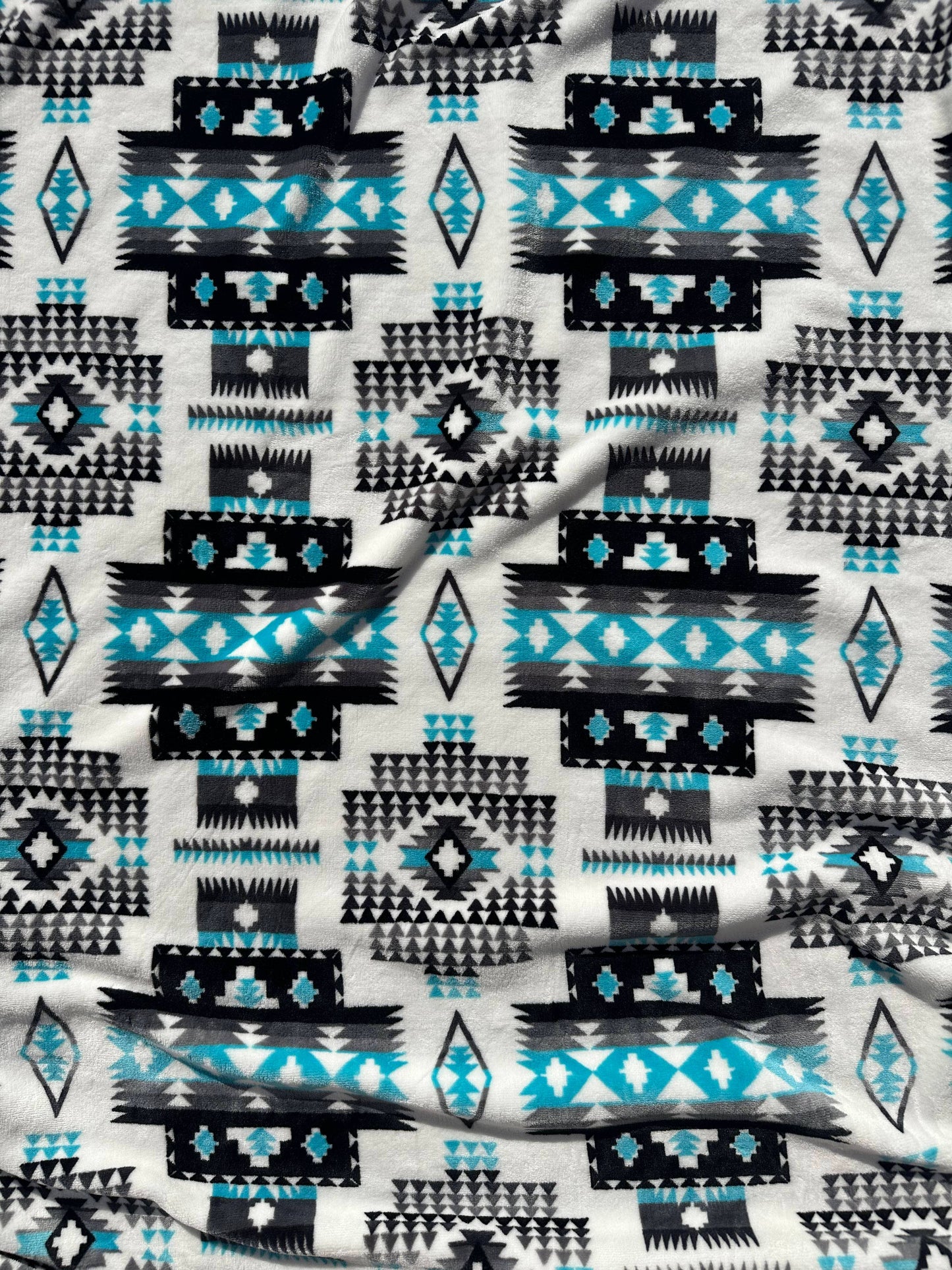 White Southwest Aztec King Size Super Soft Plush Blanket