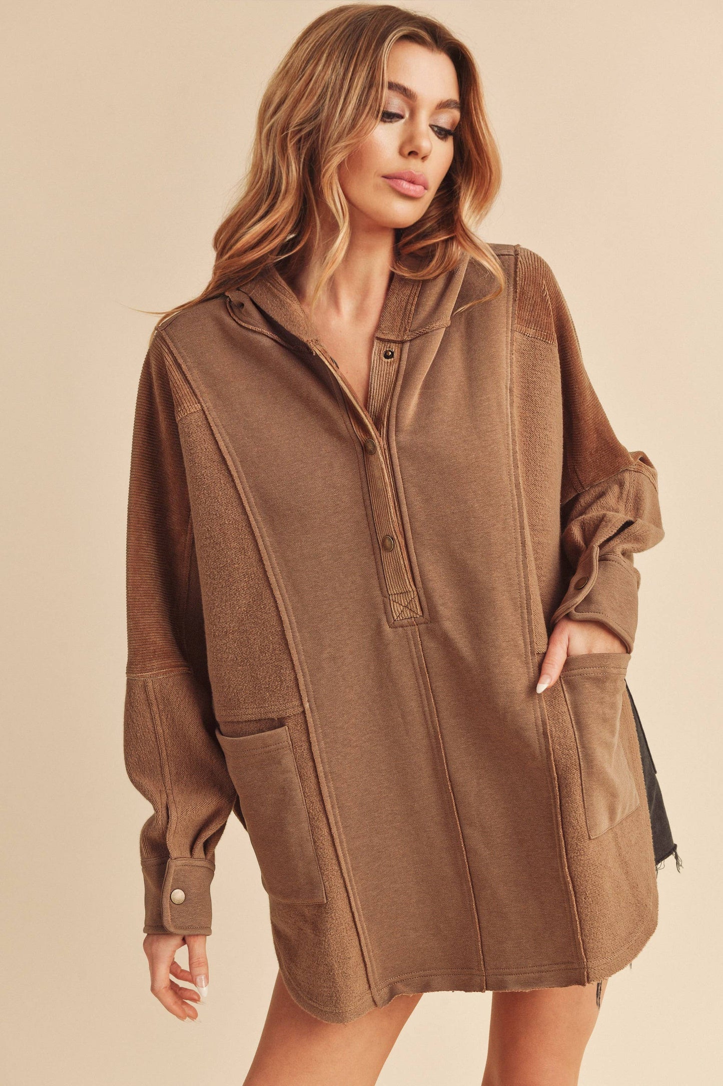 545AK Dove Pullover