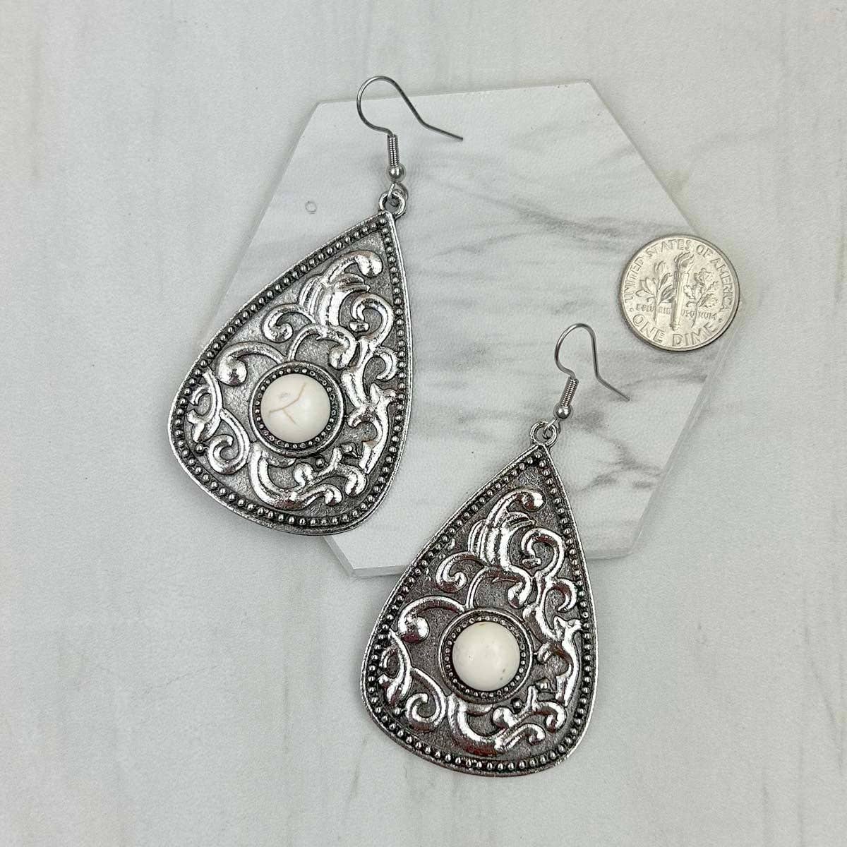ER231217-48 Silver metal with blue turquoise stone teardrop Earrings