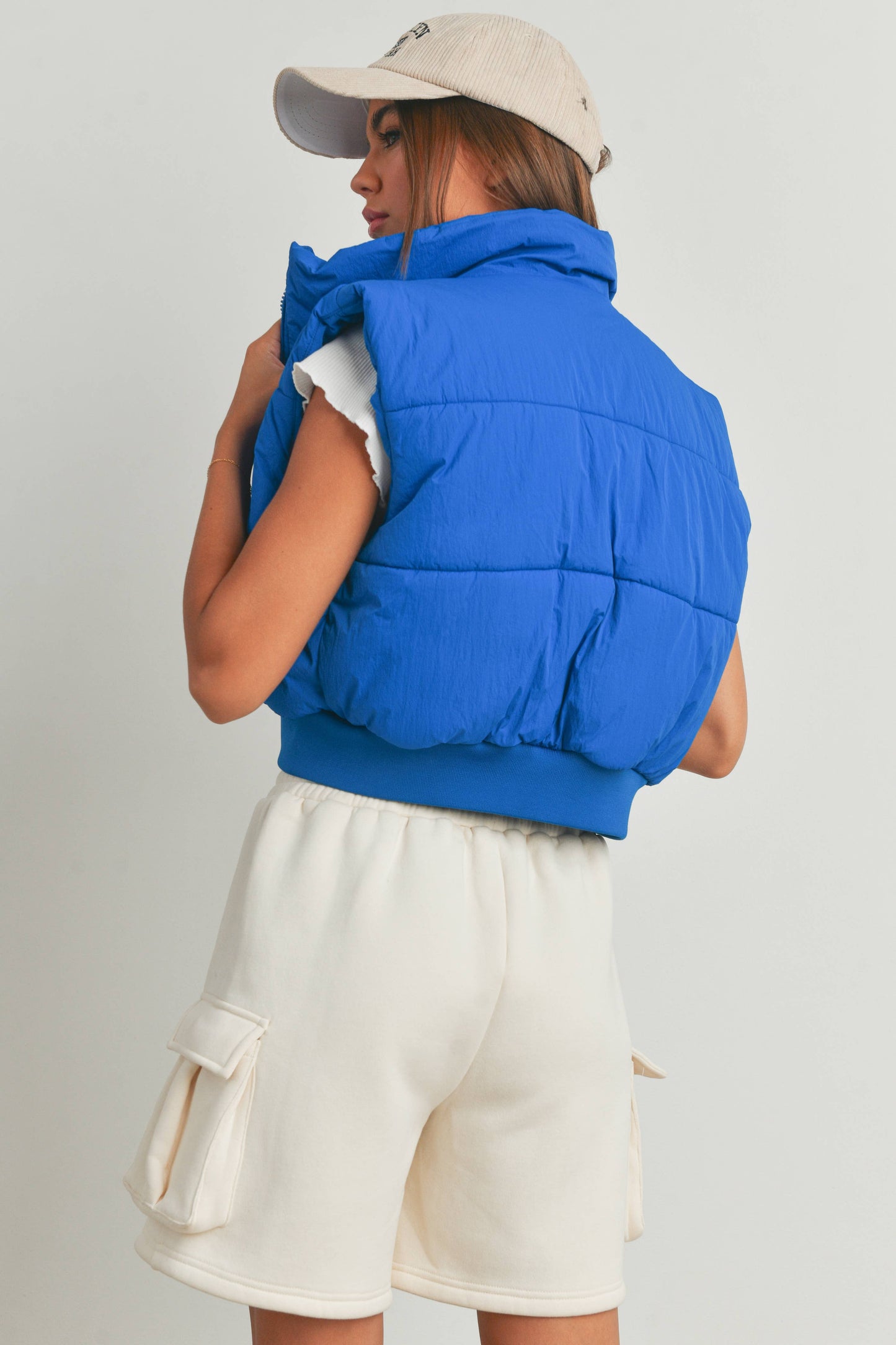 FALL ZIP-UP CROP PUFFER FALL VEST - BMJ7012