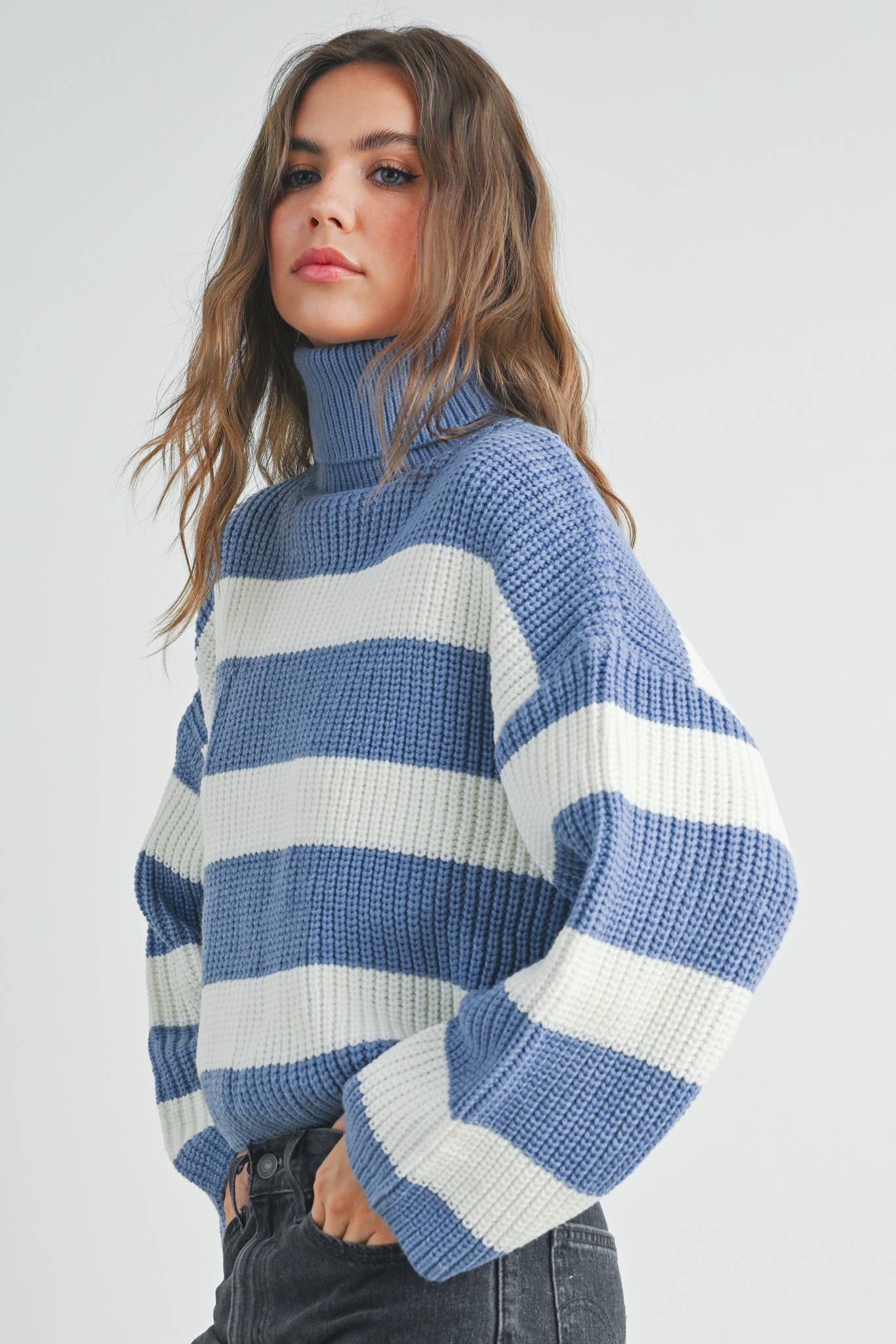 Striped Turtleneck Pullover Sweater - BMW7480