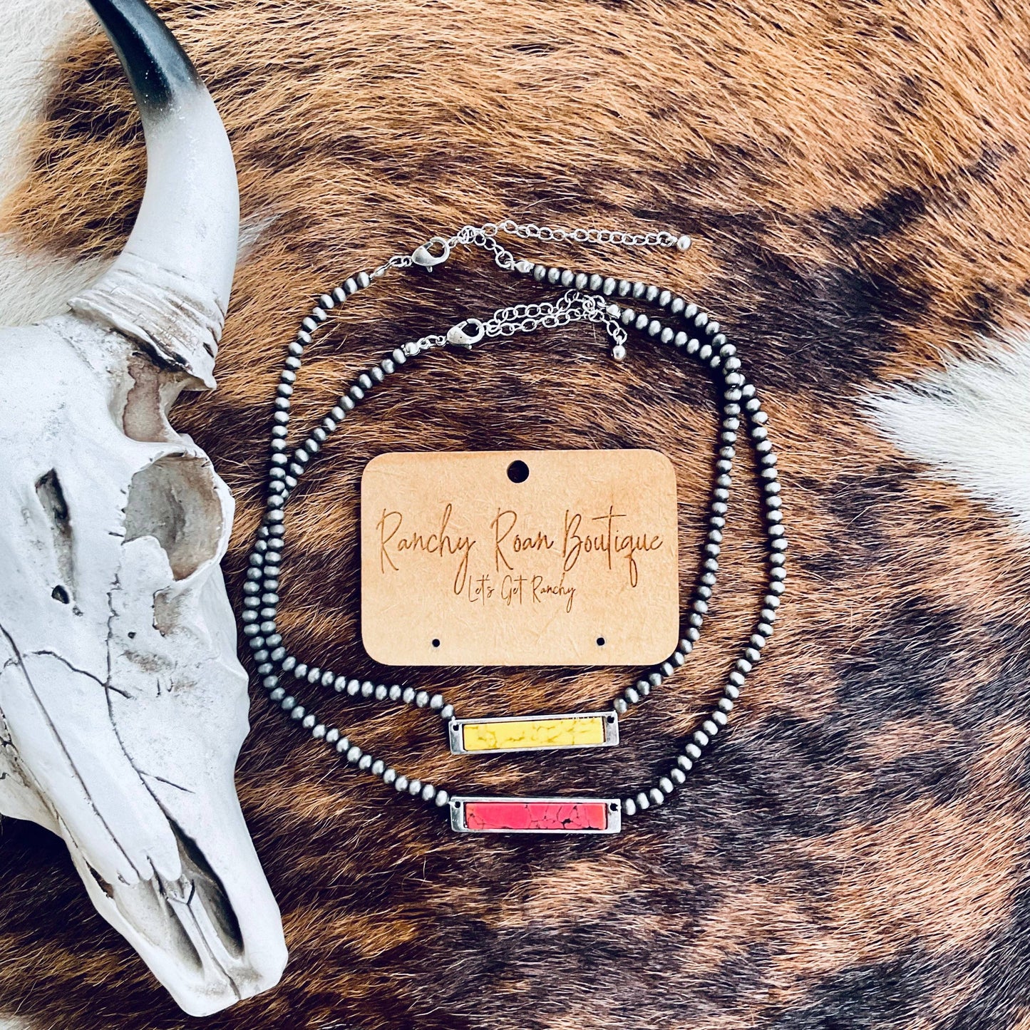 Western Stone Bar Pendant Choker Necklace