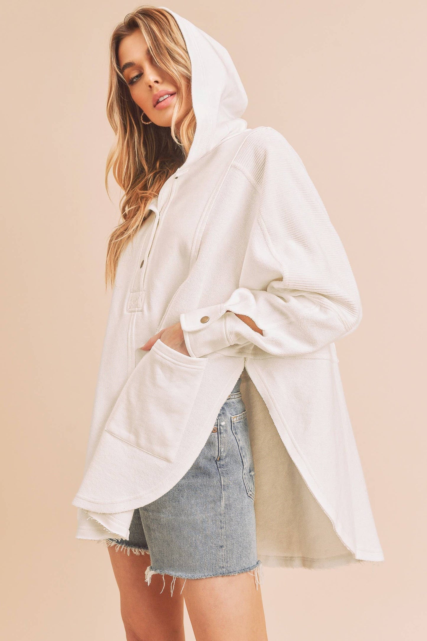 545AK Dove Pullover