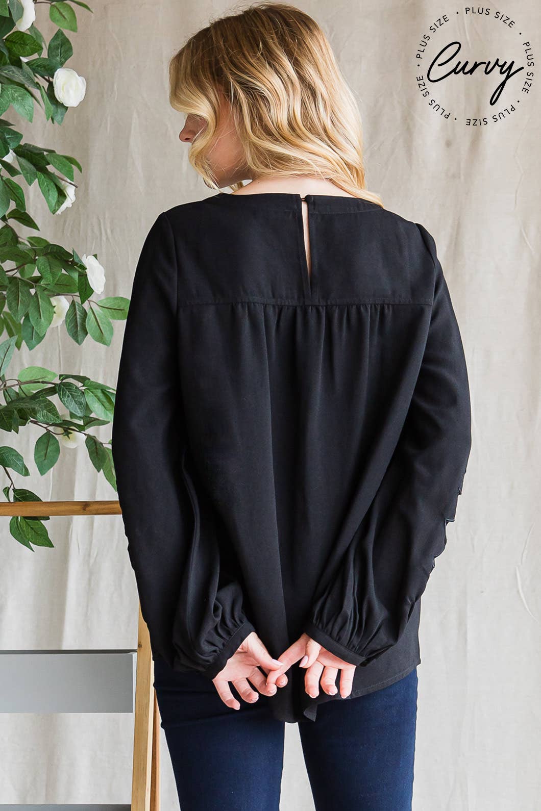 64599W_CURVY-Soft Woven Top W/ Embroidery Detailed Sleeve