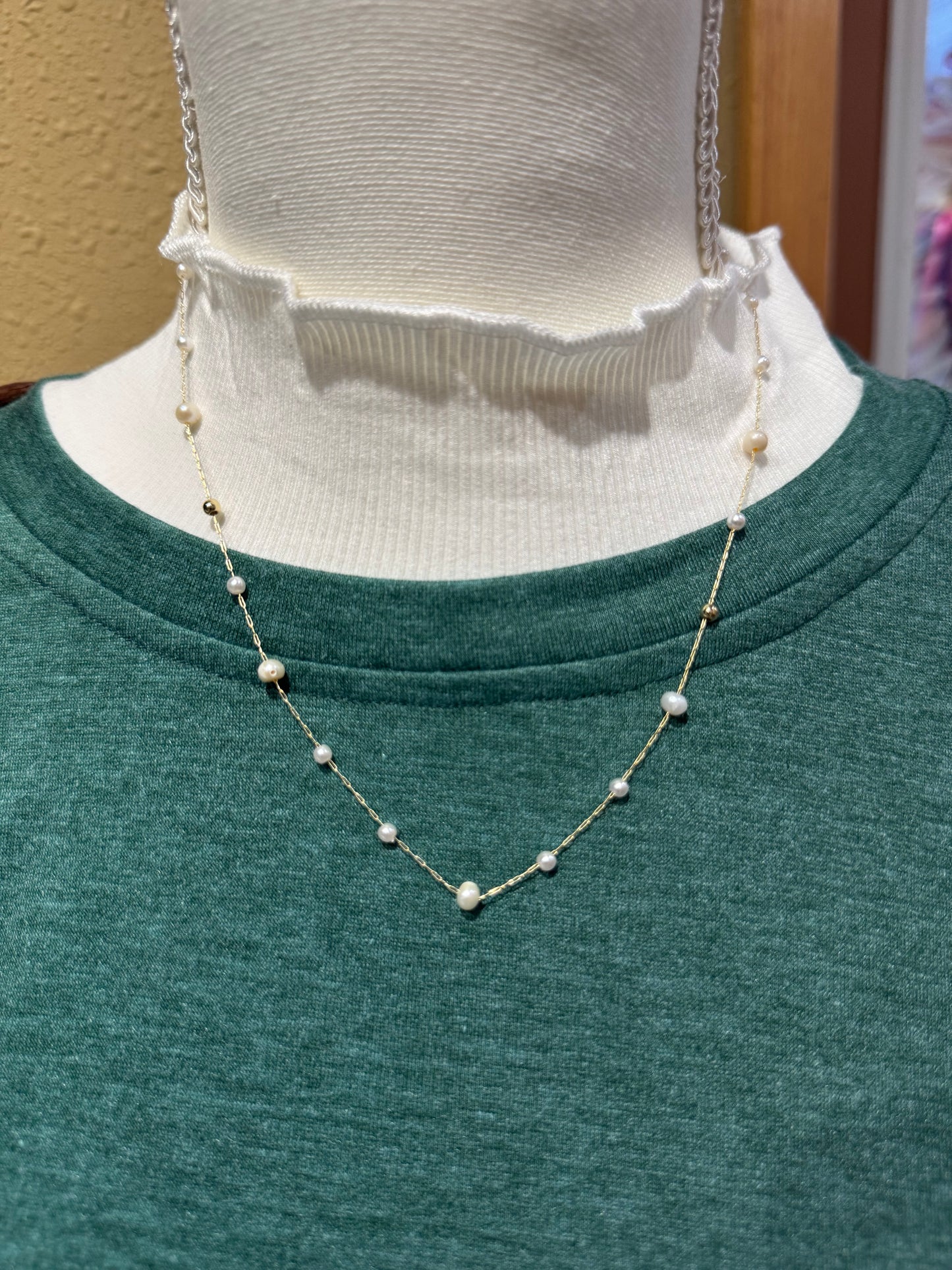 LeGlitz - Pearl Gold Ball Necklace -