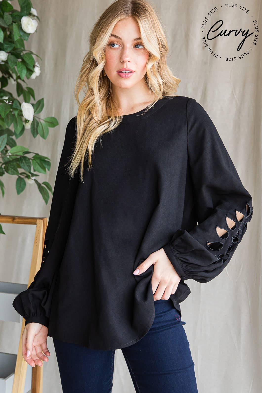 64599W_CURVY-Soft Woven Top W/ Embroidery Detailed Sleeve