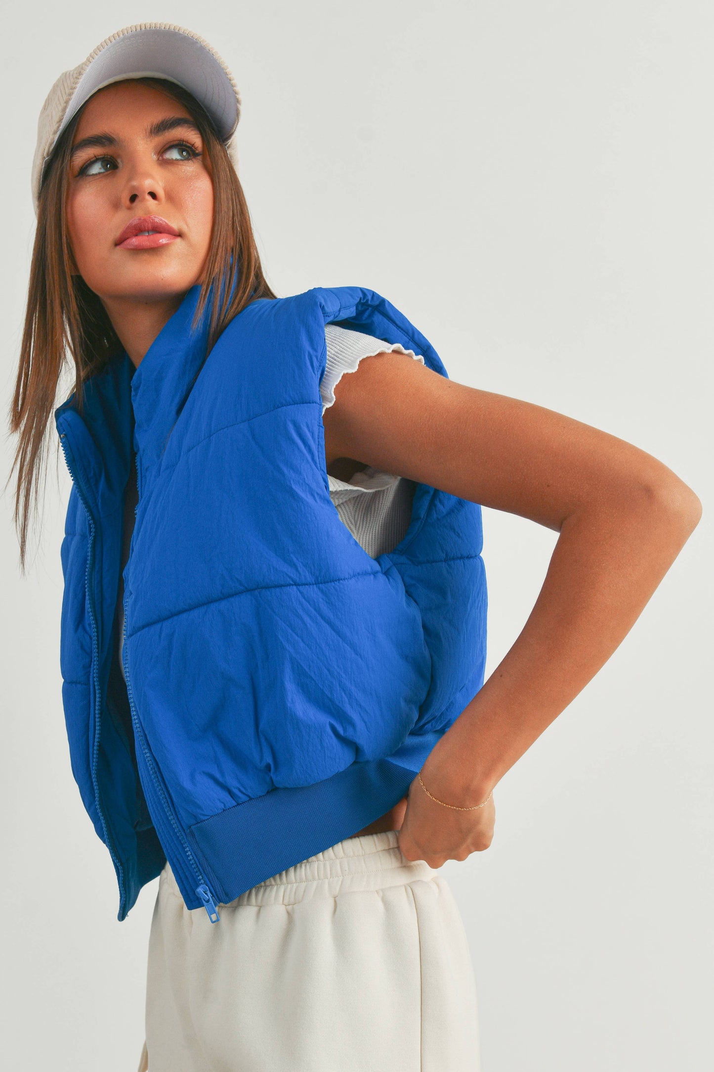 FALL ZIP-UP CROP PUFFER FALL VEST - BMJ7012