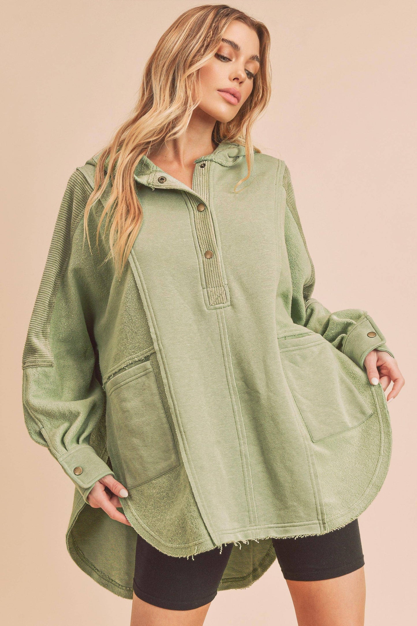 545AK Dove Pullover