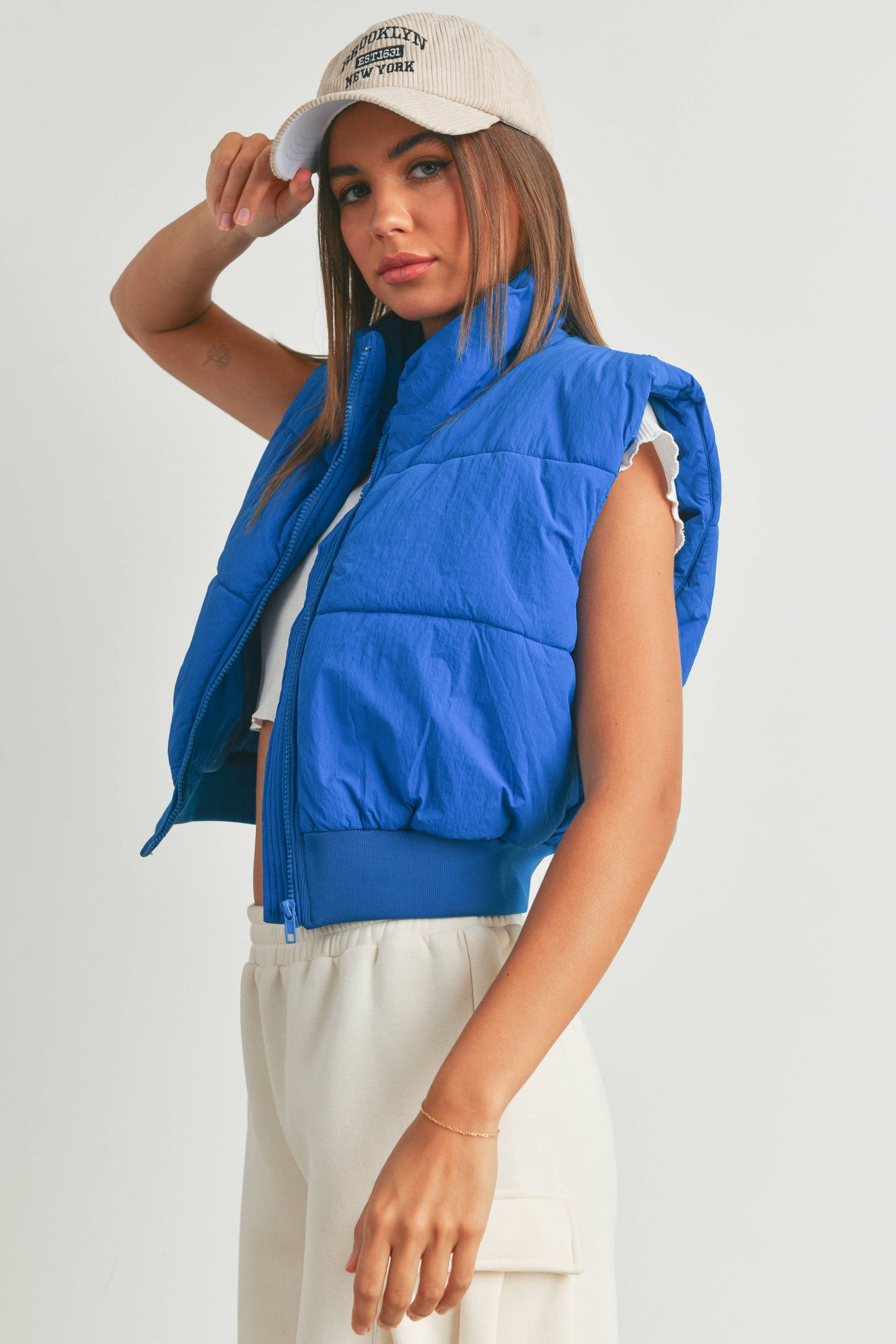 FALL ZIP-UP CROP PUFFER FALL VEST - BMJ7012