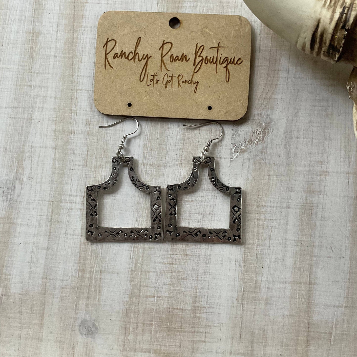 Western Cattle Tag Cutout