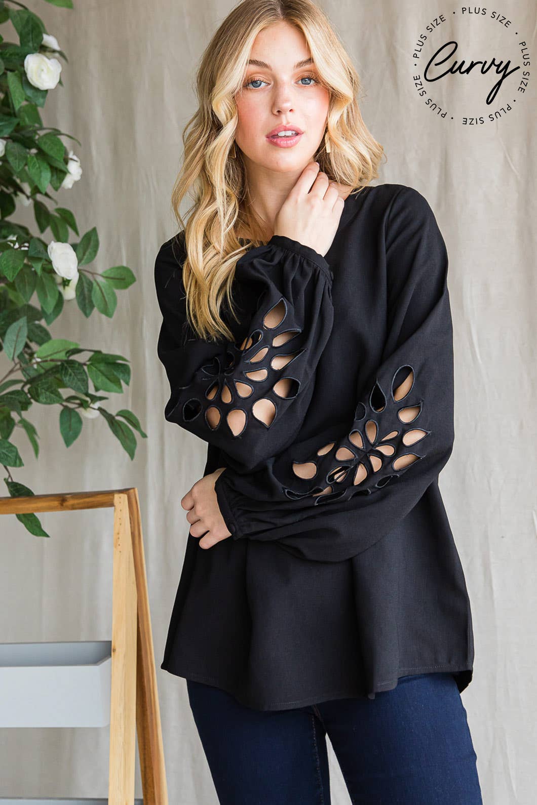 64599W_CURVY-Soft Woven Top W/ Embroidery Detailed Sleeve