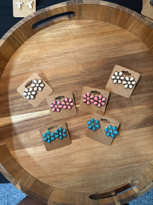 Concho stud earrings *3COLORS