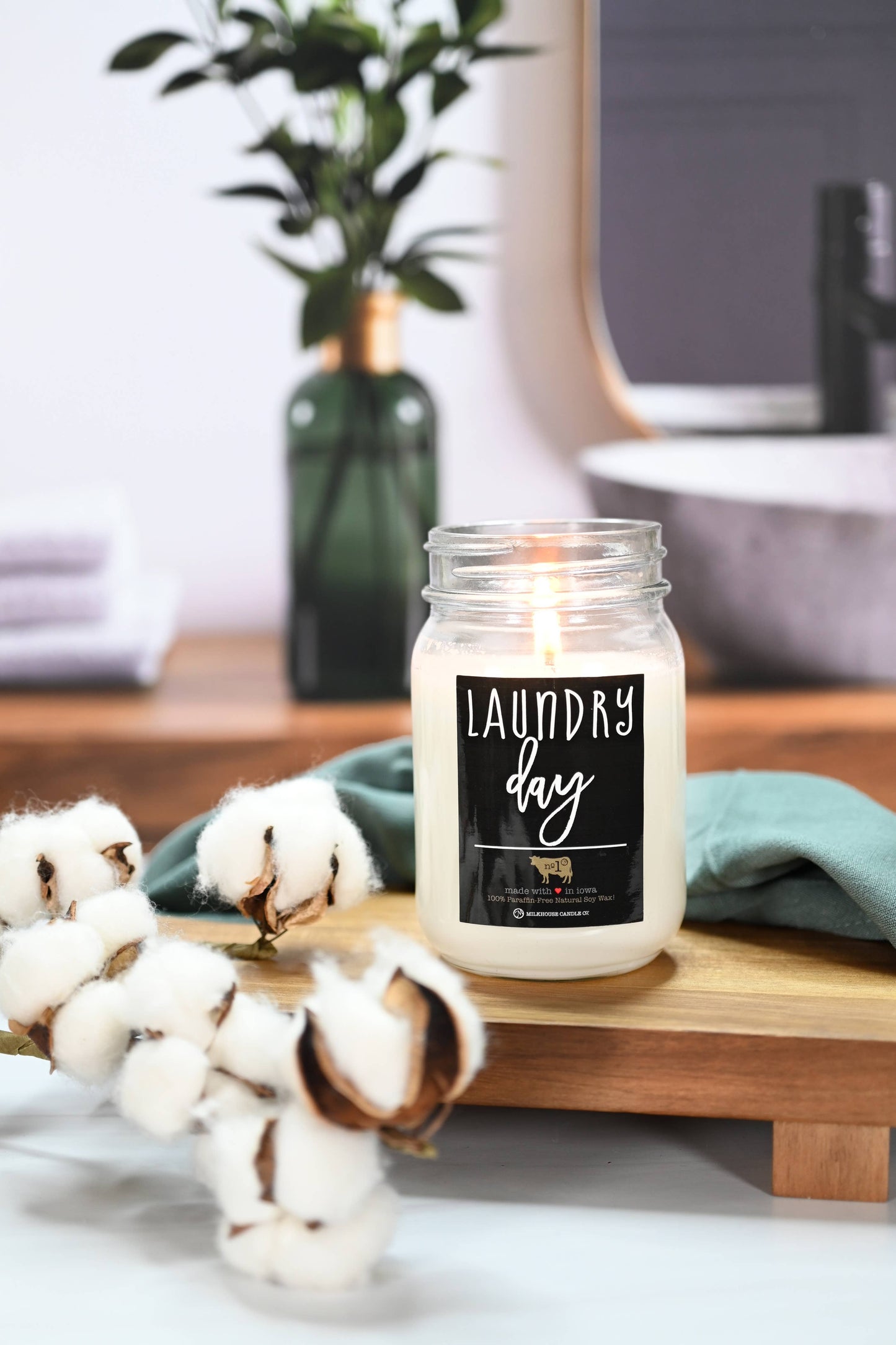 13 oz Mason Jar Candle: Laundry Day