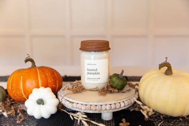 Farm Fresh Apples Fall Candle 100% Soy Wax - Wick Options