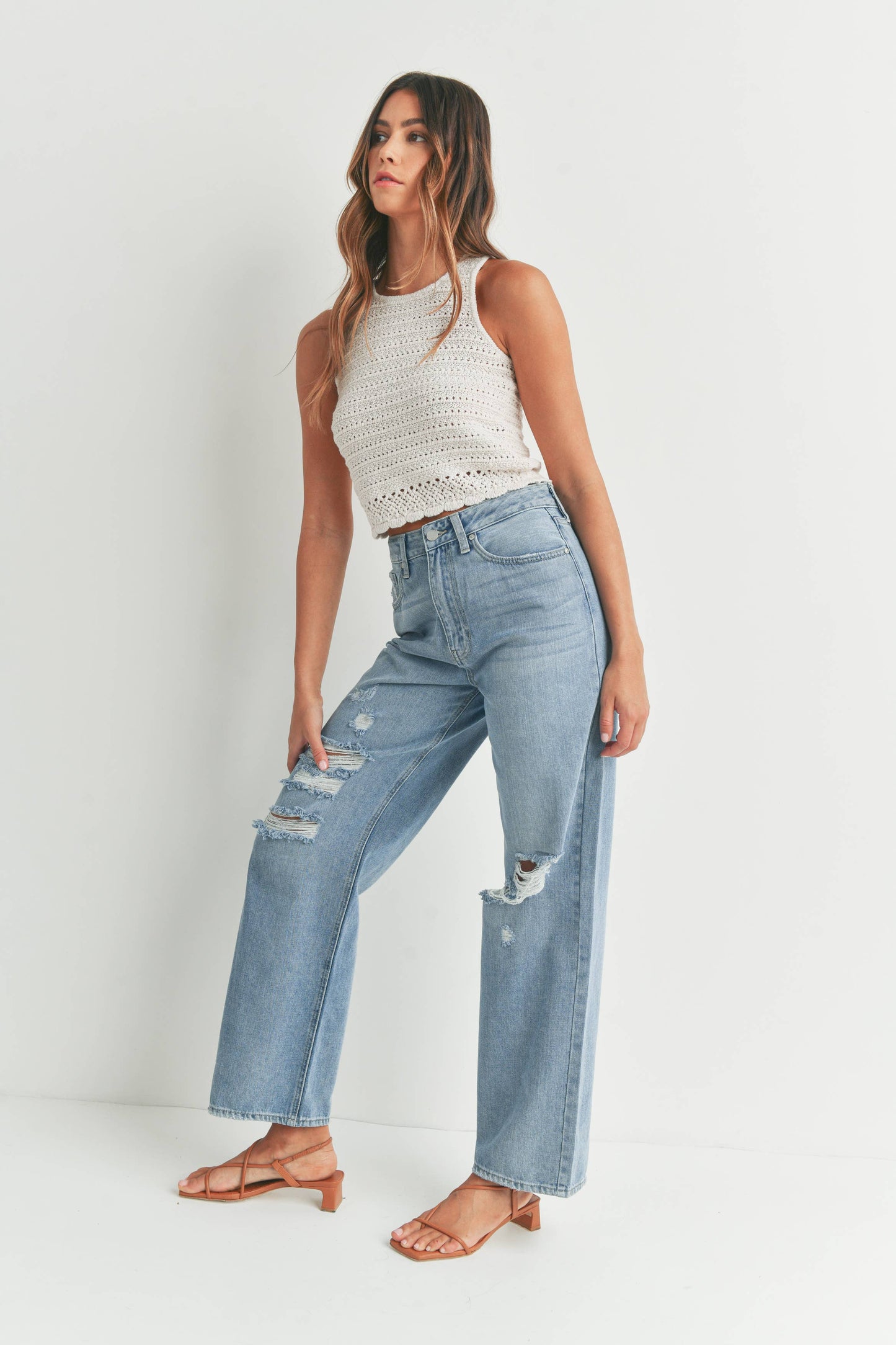 DP633N - LT - Minimal Distressed Skater