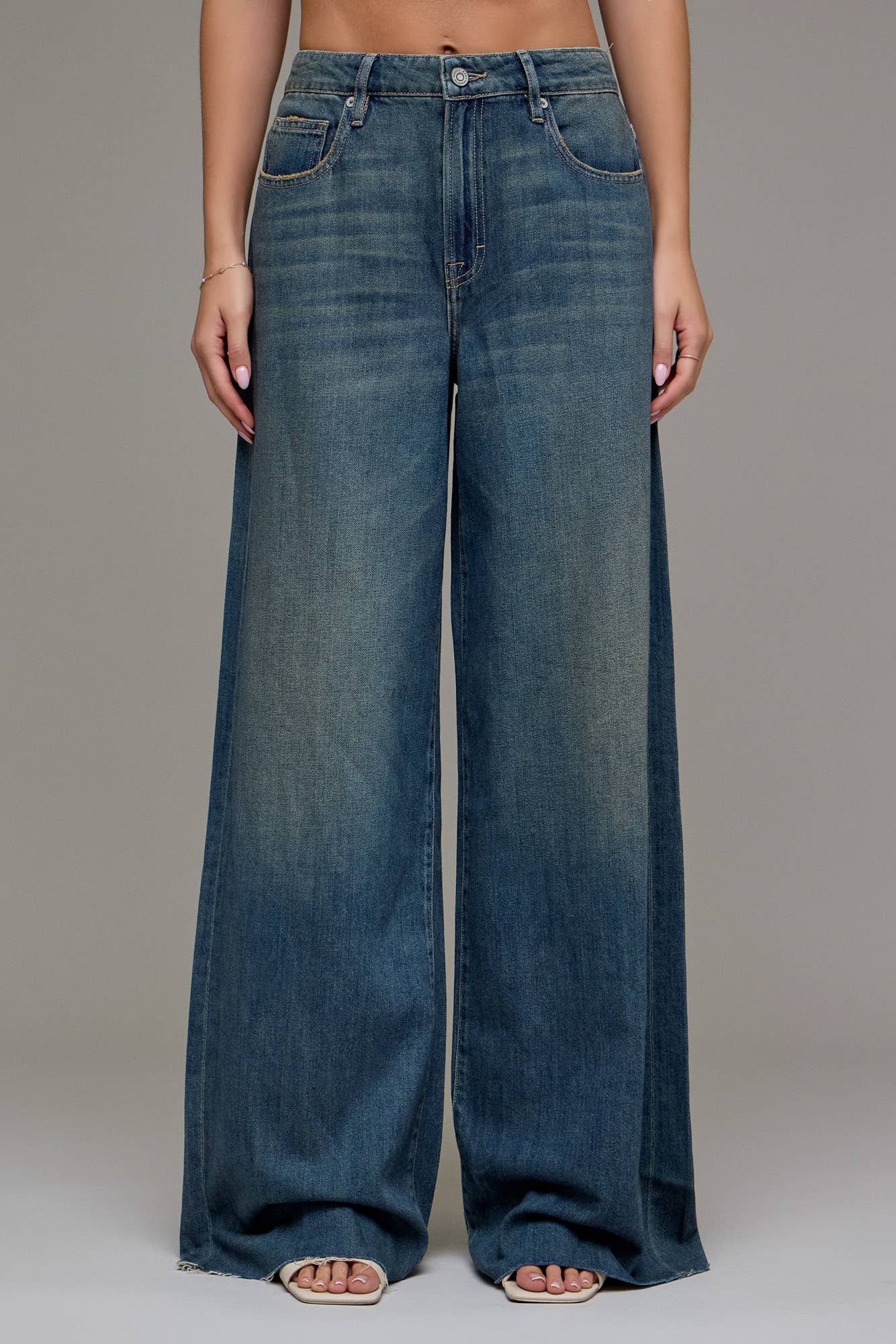 Vintage Wash Super Soft 33in Inseam Super Wideleg