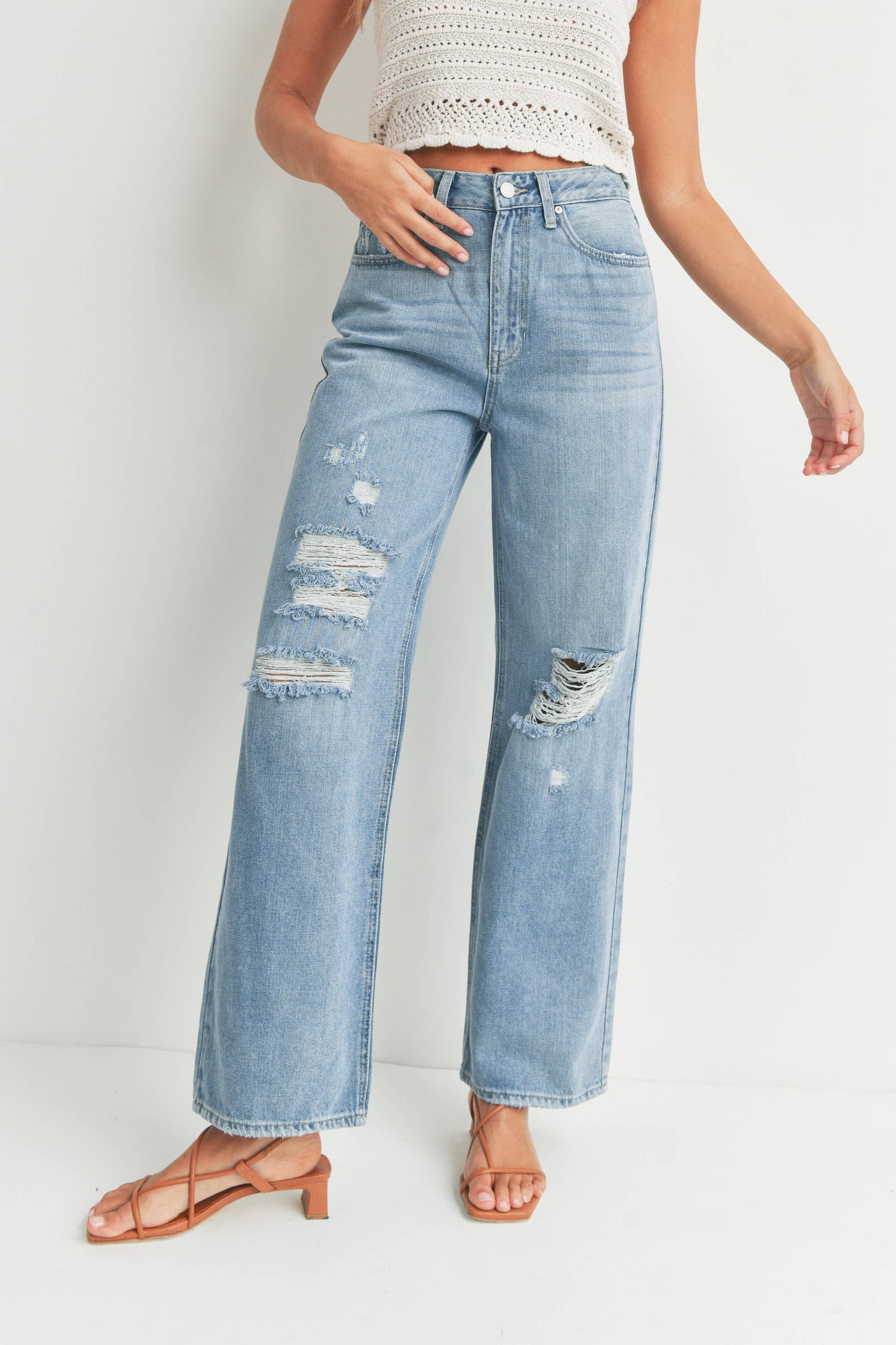 DP633N - LT - Minimal Distressed Skater