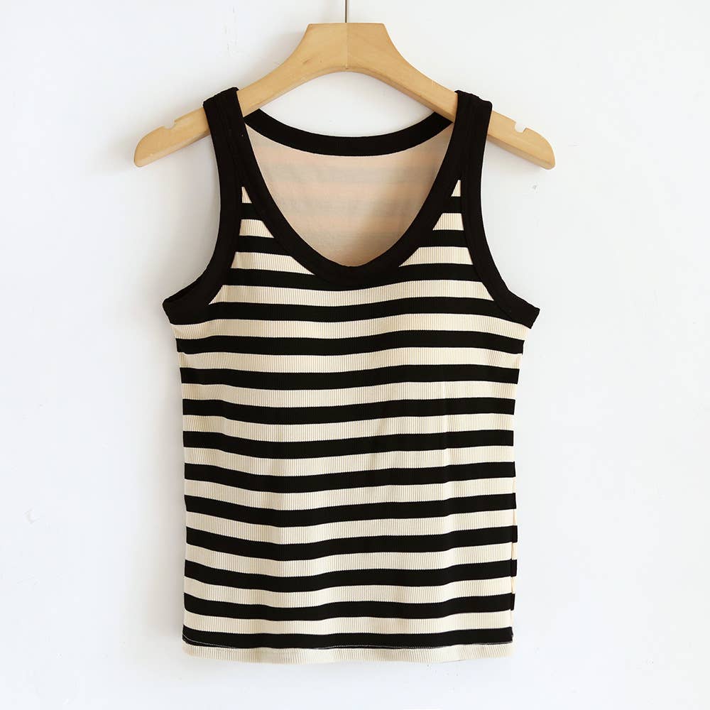 Contrast stripe scoop neck built-in bra tank top