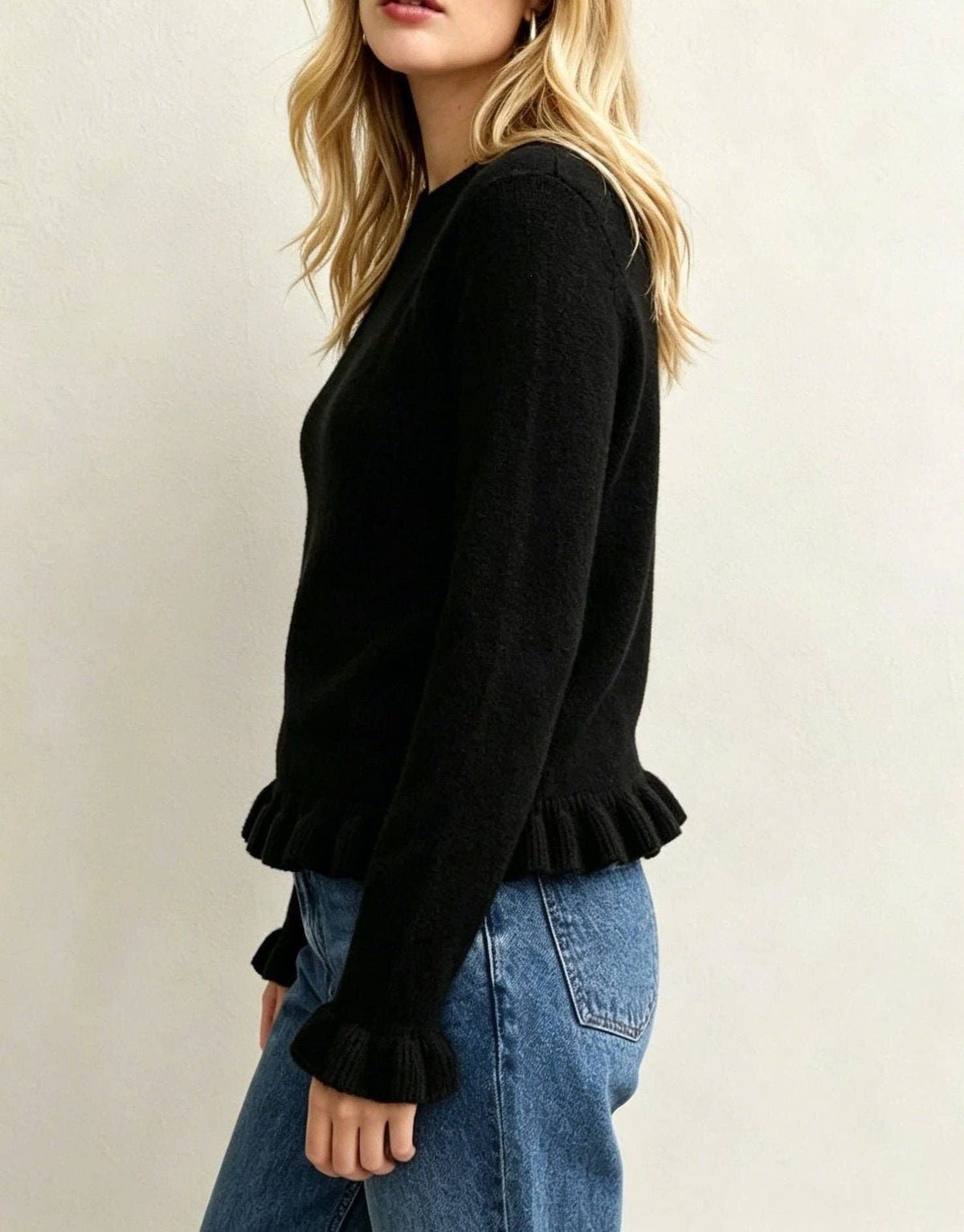 Ruffle Hem Crew Neck Long Sleeve Knit Sweater