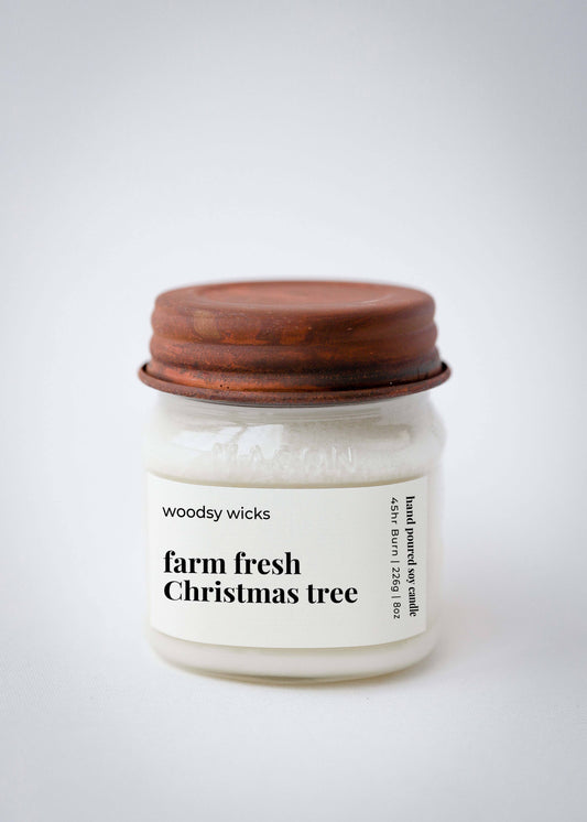 Farm Fresh Christmas Tree Candle - Crackling Wood Wick