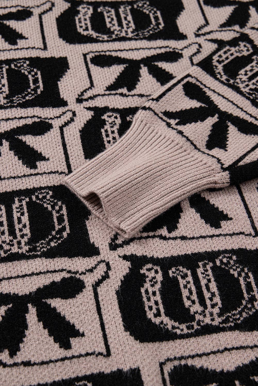 Brown Bows & Horseshoes Pattern Western Fashion Print Sweater