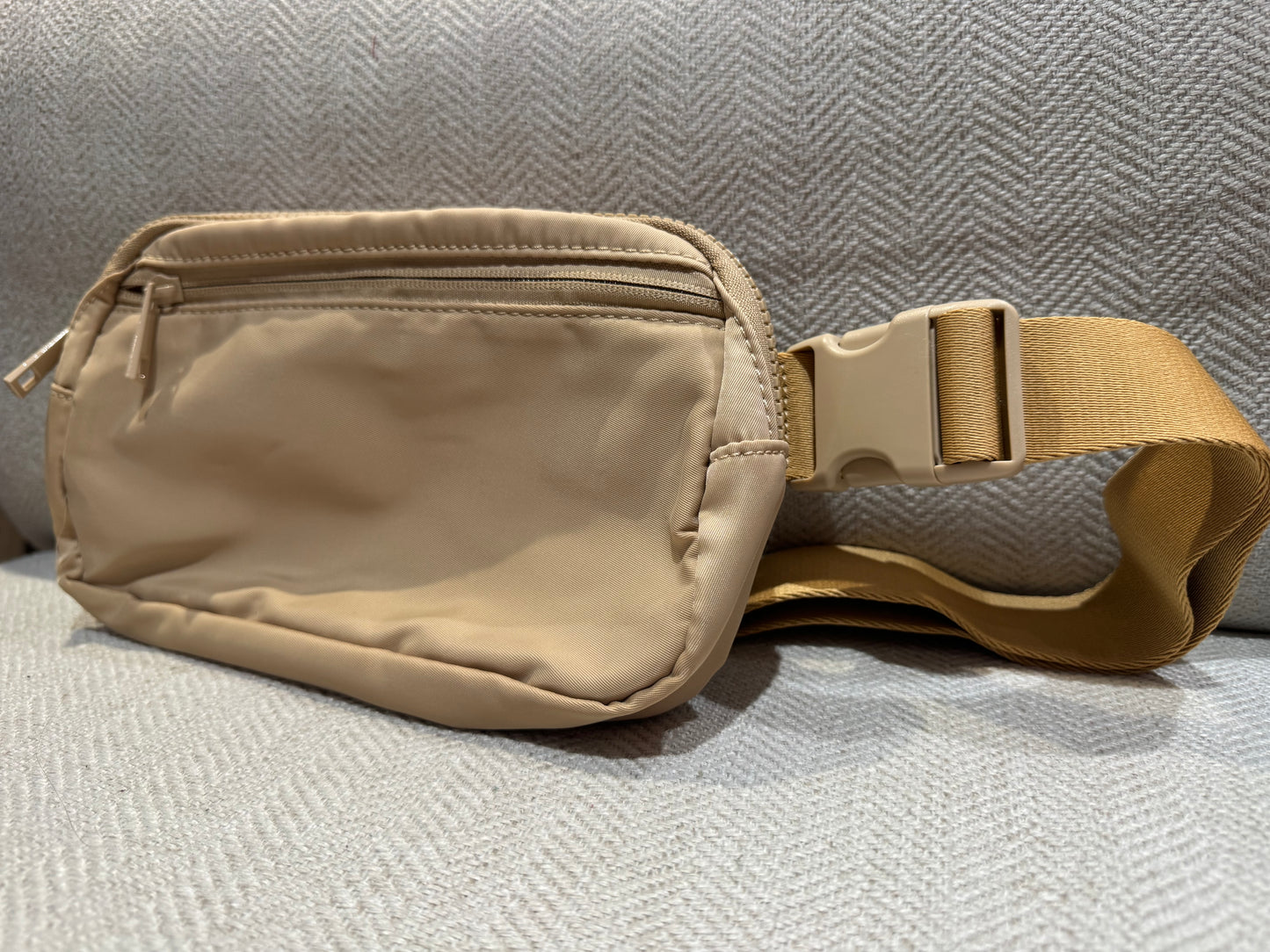 LeGlitz - Belt Bags -