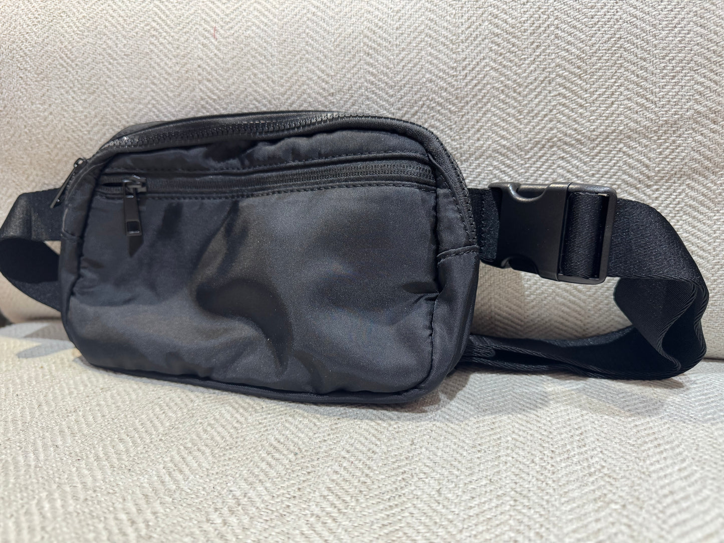 LeGlitz - Belt Bags -