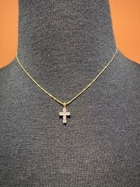 LeGlitz - Dainty Cross Necklace -