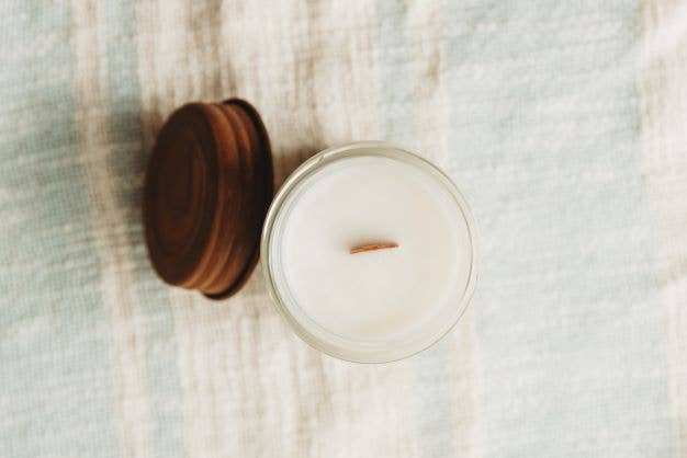 Farm Fresh Apples Fall Candle 100% Soy Wax - Wick Options