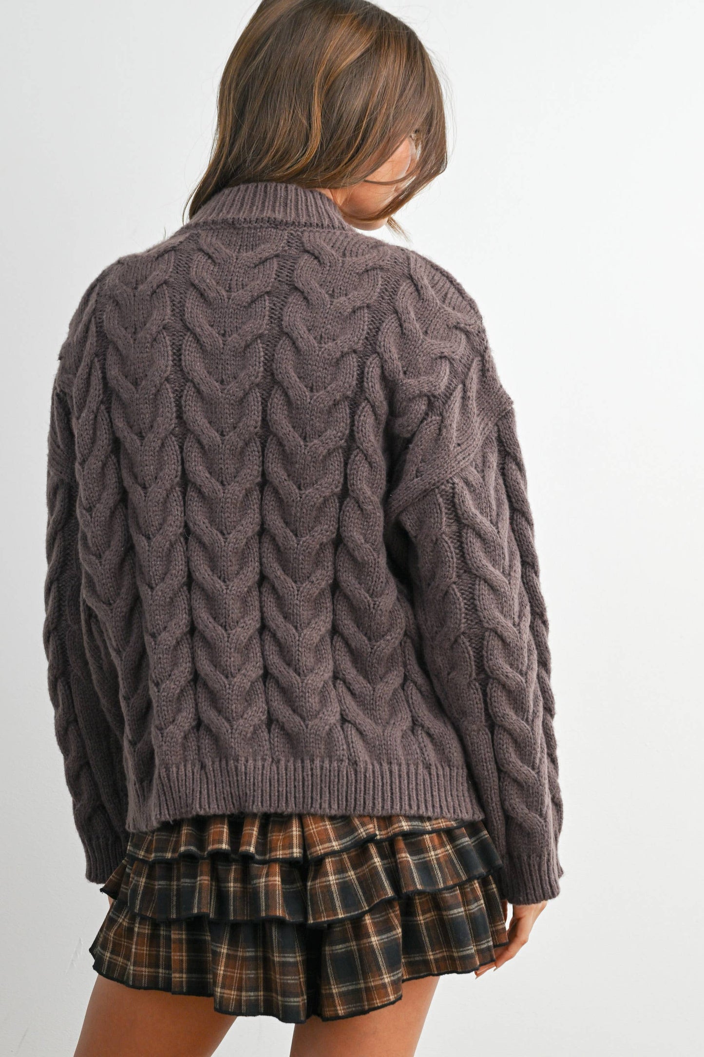 Cable-Knit Long Sleeve Sweater - BMW8100