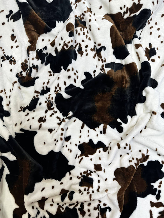Multicolor Cow Print Super Soft Plush Blanket