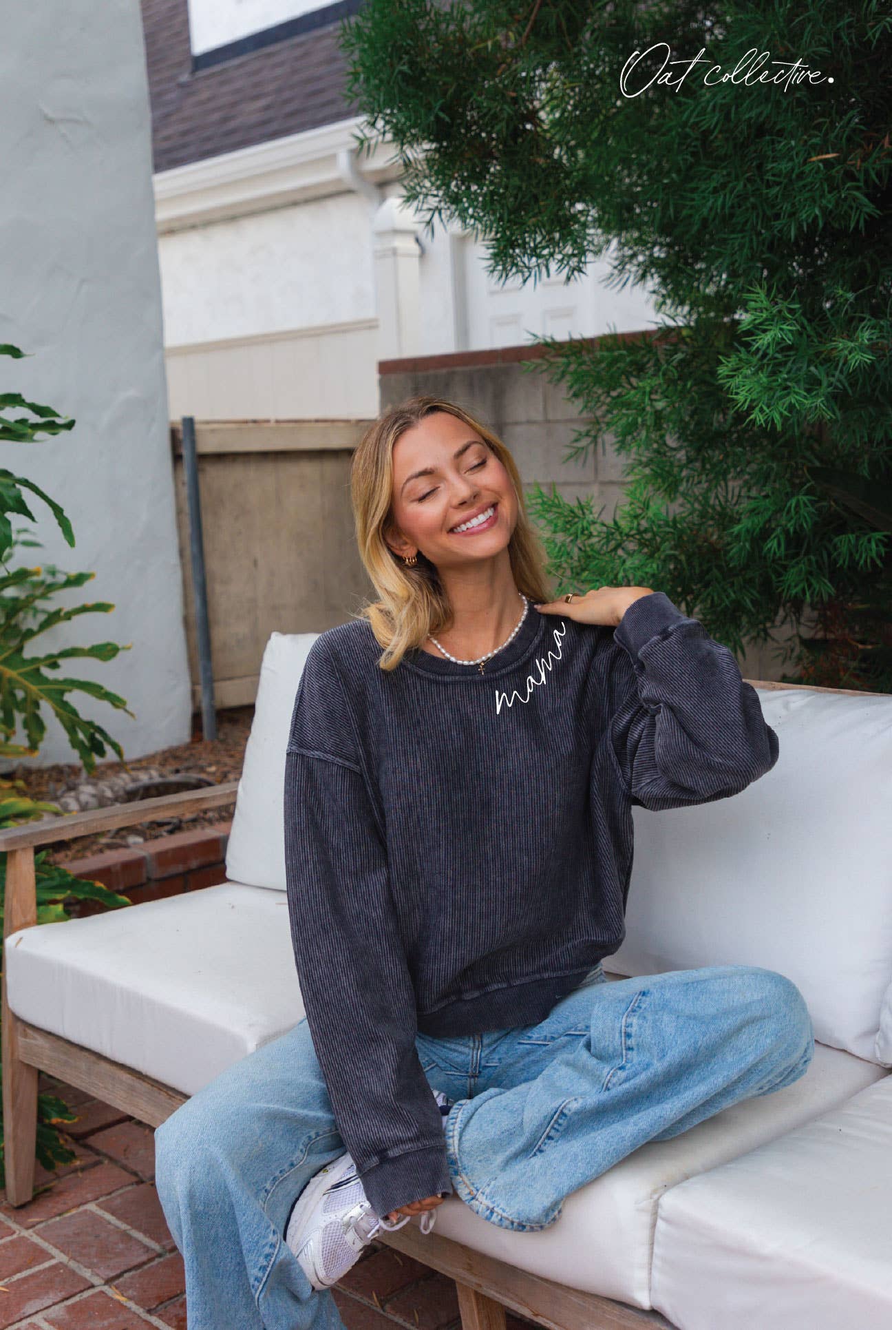 MAMA NECKLINE Cropped Thermal Vintage Pullover