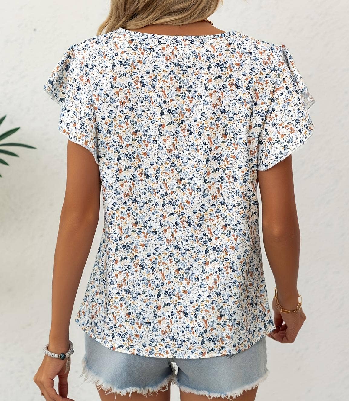 Short-Sleeve Floral Print Ruffle T-Shirt