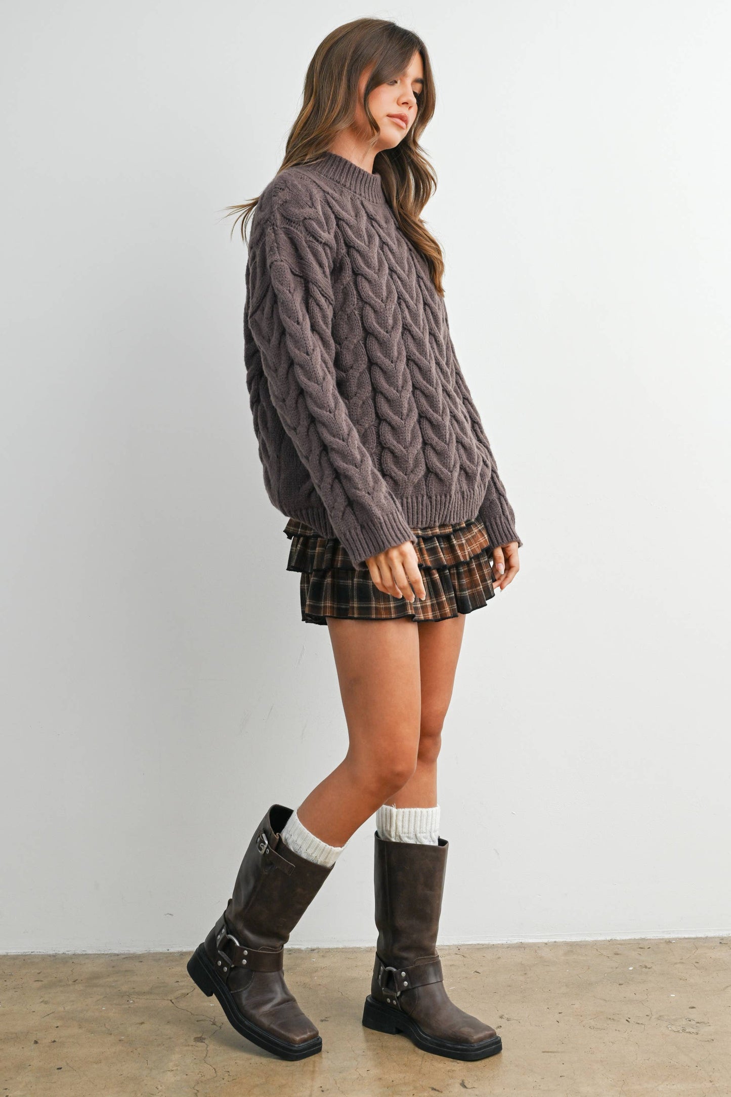 Cable-Knit Long Sleeve Sweater - BMW8100